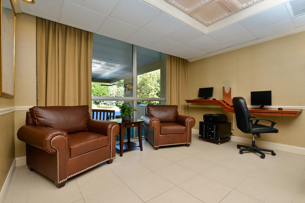 Best Western Plus North Shore Hotel Данверс Экстерьер фото