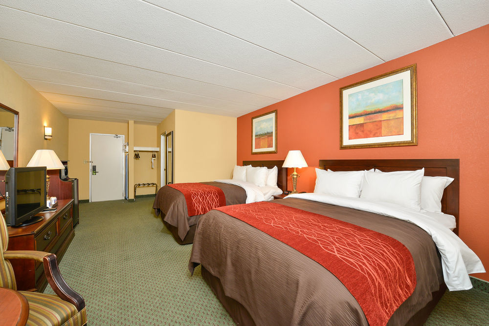 Best Western Plus North Shore Hotel Данверс Экстерьер фото