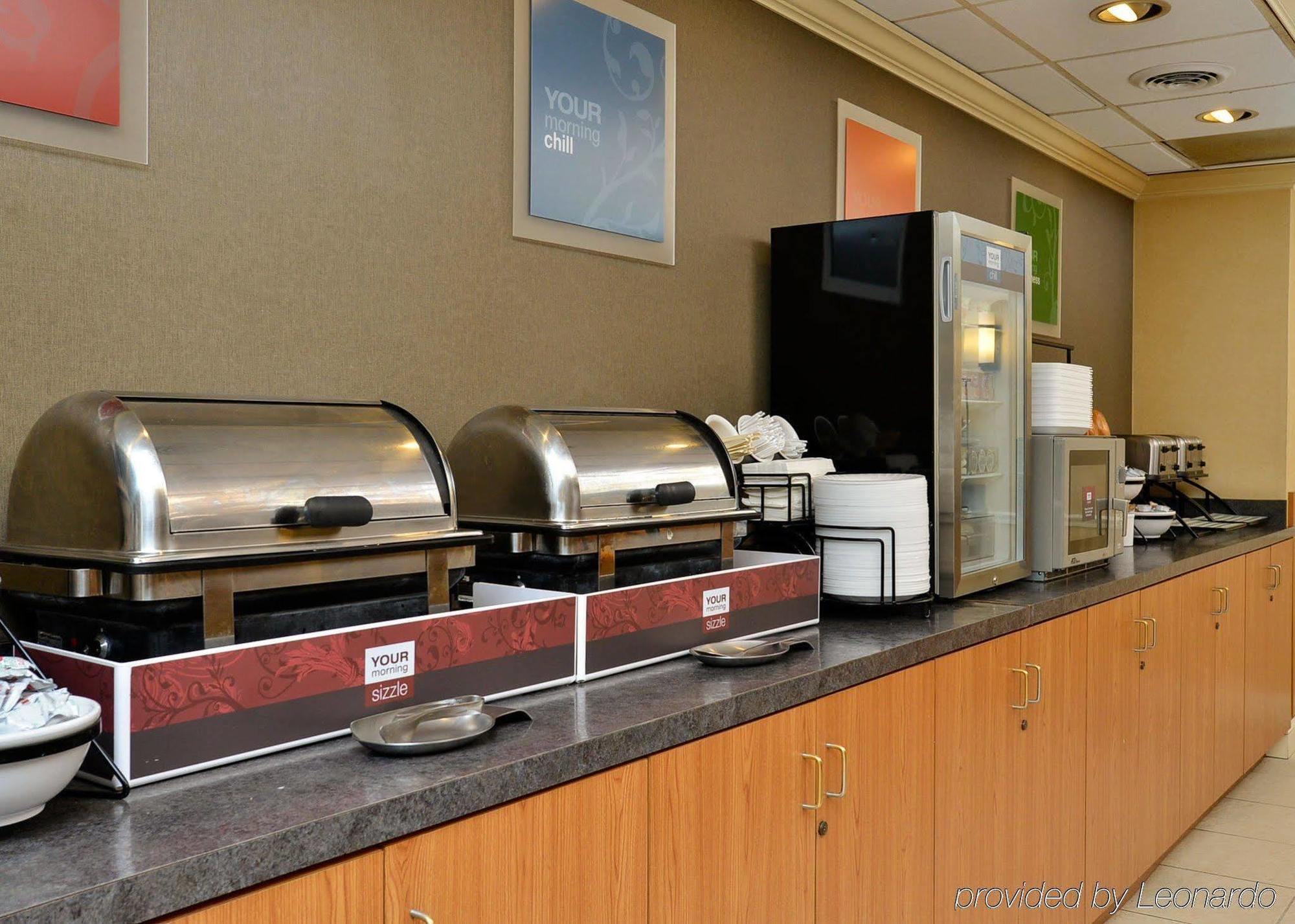 Best Western Plus North Shore Hotel Данверс Экстерьер фото